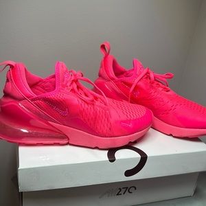 OOAK Swarovski Crystal Nike Air Max 270 Hyper Pink Sneakers size 9.5 BLING